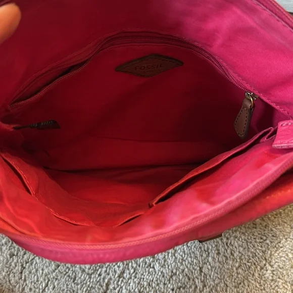 Fossil Morgan Traceler Bag in Hot Pink - Picture 5 of 6